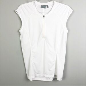ATHLETA | 1/4 Zip White Cap Sleeve Top Back Pocket Women’s Size Medium